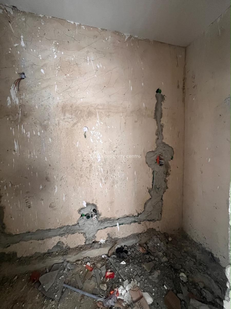 Newly Built 2 Bedroom Apartment with Elevator, Swimming Pool, Lekki Phase 1, Lekki, Lagos, Block of Flats for Sale
