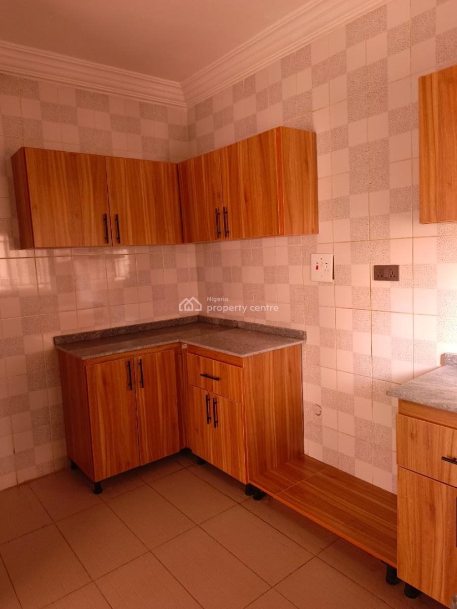 Clean Spacious Serviced 2 Bedroom Flat in an Estate, Serviced with Gen, Wuye, Wuye, Abuja, Flat / Apartment for Rent