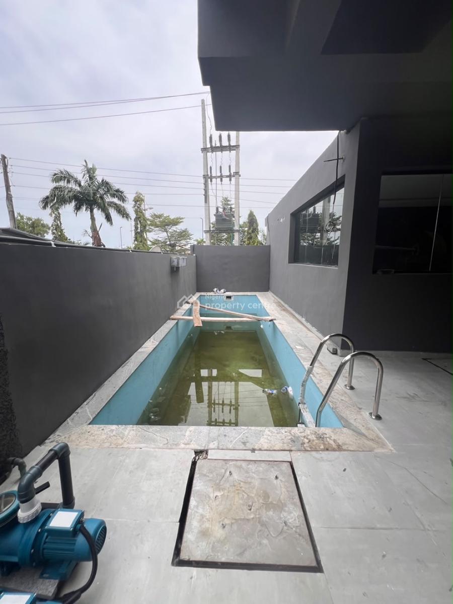 Exquisite Designed 3 Bedroom Apartment with Rooftop Lounge, Ikate, Lekki, Lagos, Block of Flats for Sale