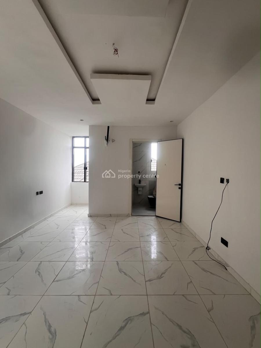 Stunning 1 Bedroom Apartment with Elevator, Swimming Pool & Gym, Ikate, Lekki, Lagos, Block of Flats for Sale