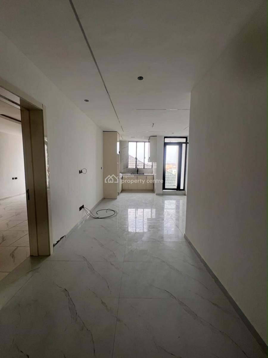 Stunning 1 Bedroom Apartment with Elevator, Swimming Pool & Gym, Ikate, Lekki, Lagos, Block of Flats for Sale