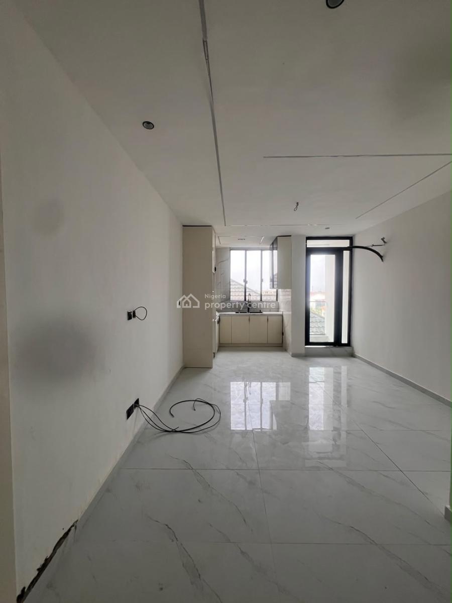 Stunning 1 Bedroom Apartment with Elevator, Swimming Pool & Gym, Ikate, Lekki, Lagos, Block of Flats for Sale