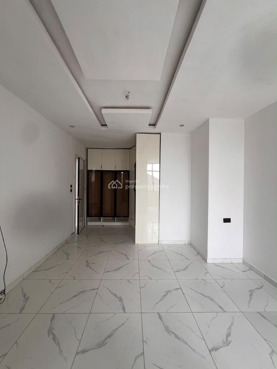 Stunning 1 Bedroom Apartment with Elevator, Swimming Pool & Gym, Ikate, Lekki, Lagos, Block of Flats for Sale
