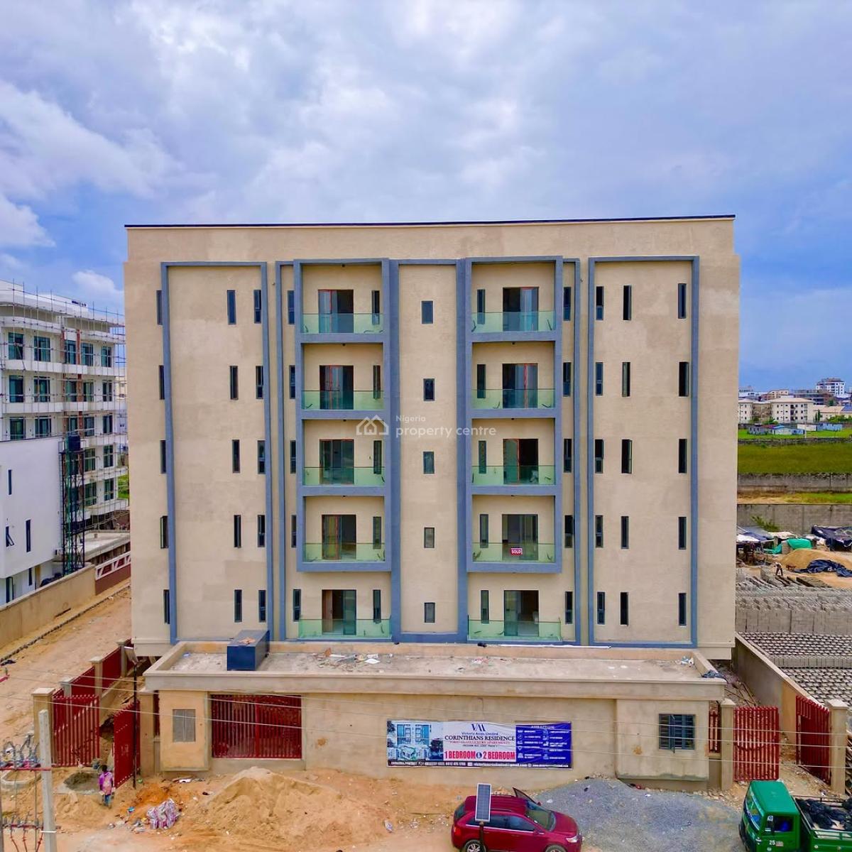 Lovely 2 Bedroom Apartment with Bq, Lekki Phase 1, Lekki, Lagos, Block of Flats for Sale