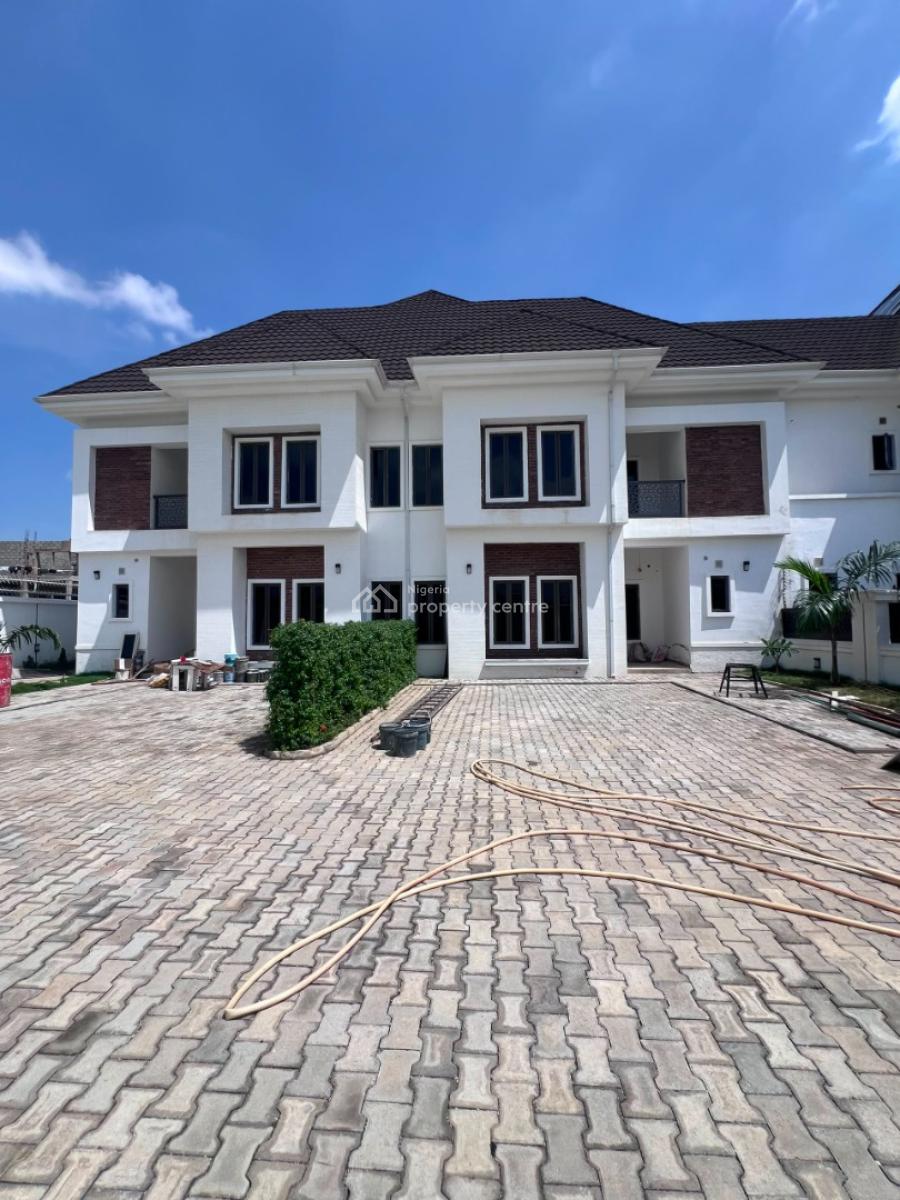 4bedroom Terrace and a Bq in Jahi, Aduvie, Jahi, Abuja, Terraced Duplex for Rent