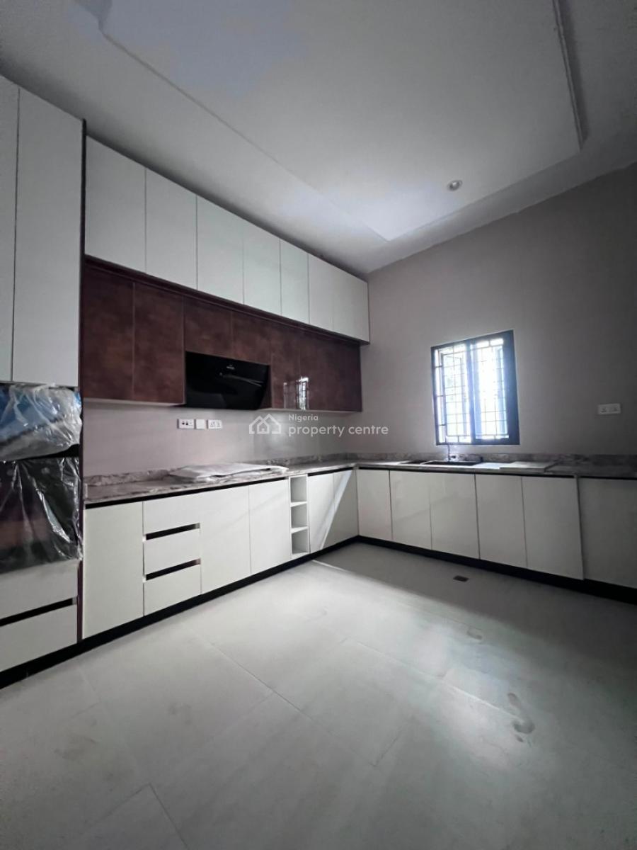 4bedroom Terrace and a Bq in Jahi, Aduvie, Jahi, Abuja, Terraced Duplex for Rent