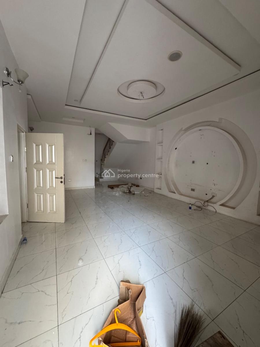 Self Contain Studio, Oral Estate, Lekki Expressway, Lekki, Lagos, Self Contain (single Rooms) for Rent