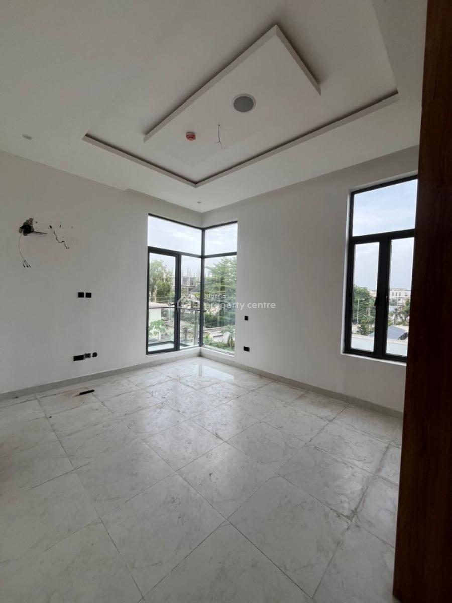 Newly Built 2 Bedroom Apartment, Lekki Phase 1, Lekki, Lagos, Flat / Apartment for Rent