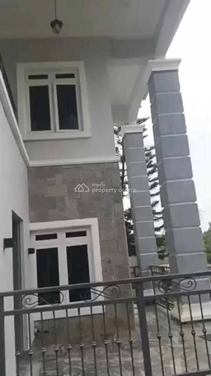 4bedroom Semi Detached Duplex, Tarred Road, Guzape District, Abuja, Semi-detached Duplex for Rent