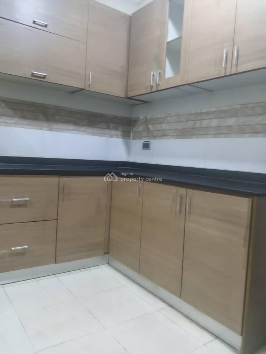 Luxury 4-bedroom Twin Duplex, Guzape District, Abuja, Semi-detached Duplex for Rent