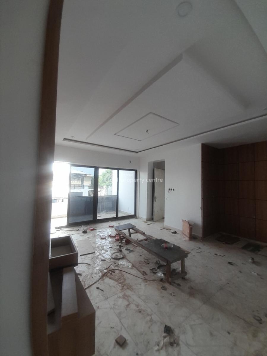 3-bedroom Flat with Nice Facilities, Wuse 2, Abuja, Flat / Apartment for Sale