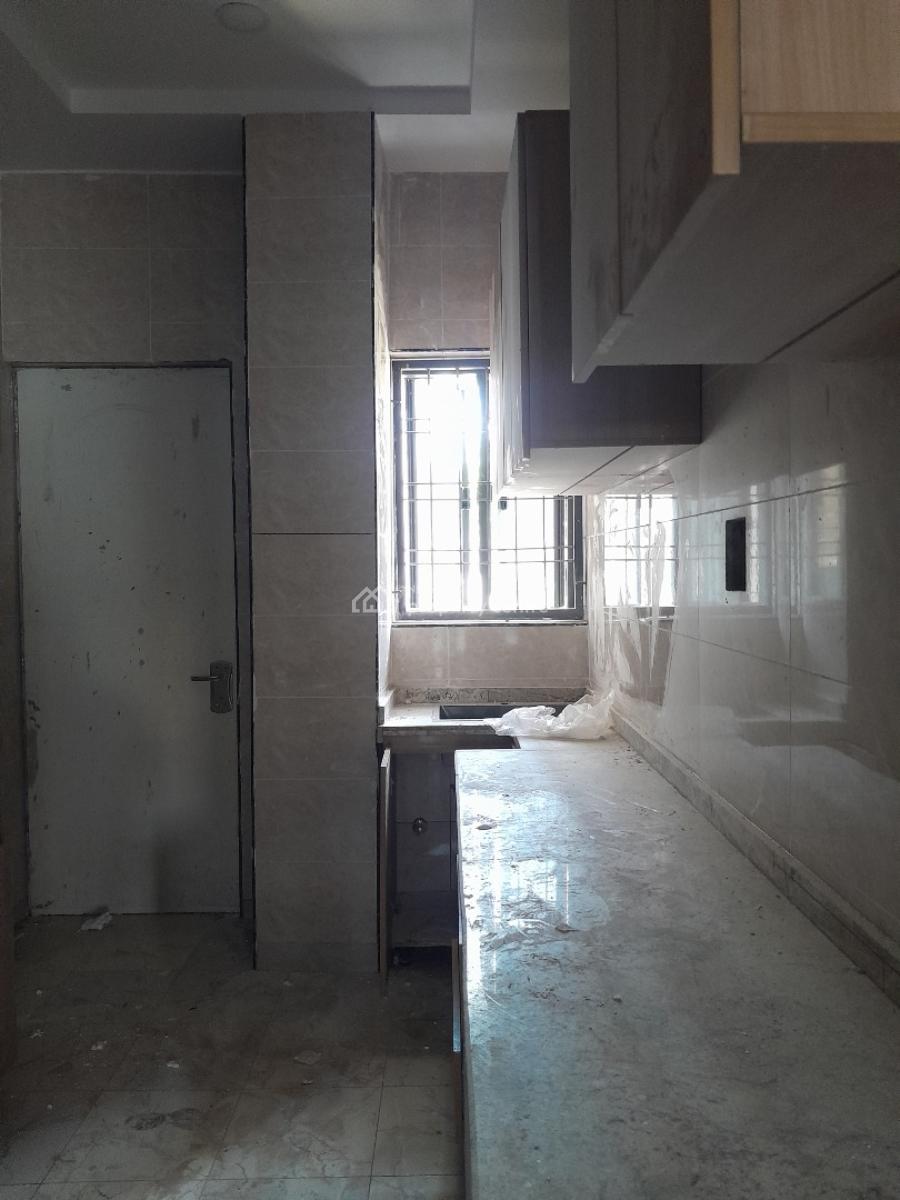 3-bedroom Flat with Nice Facilities, Wuse 2, Abuja, Flat / Apartment for Sale