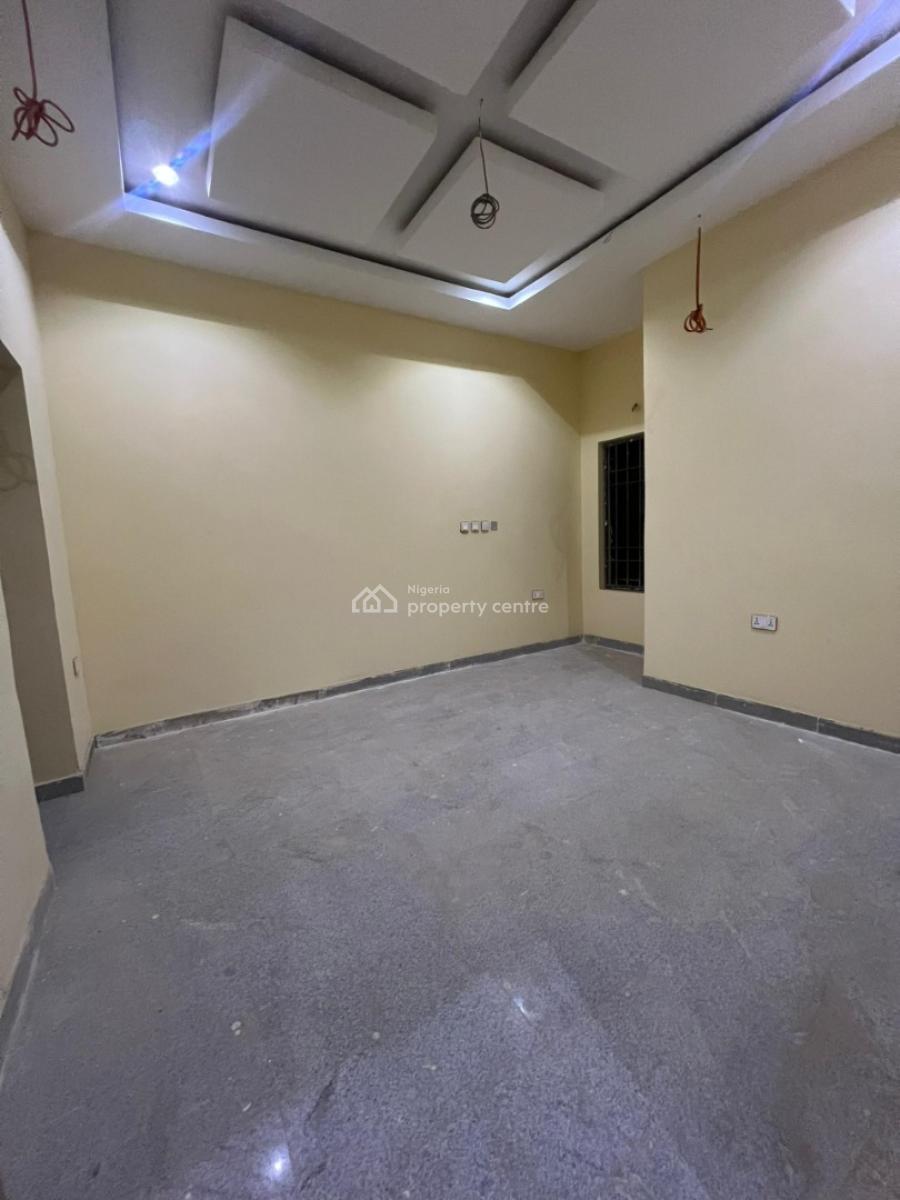 Luxury 3-bedroom Penthouse Duplex + Bq, Guzape District, Abuja, Detached Duplex for Sale