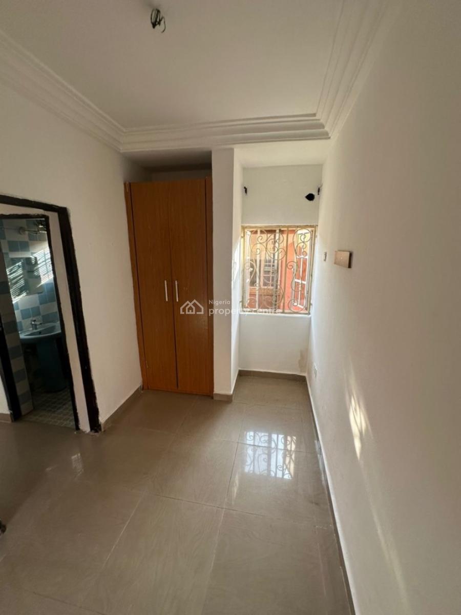 a Mini One  Bedroom Apartment in a Good Neighborhood, 6th Avenue, Gwarinpa, Abuja, Mini Flat (room and Parlour) for Rent