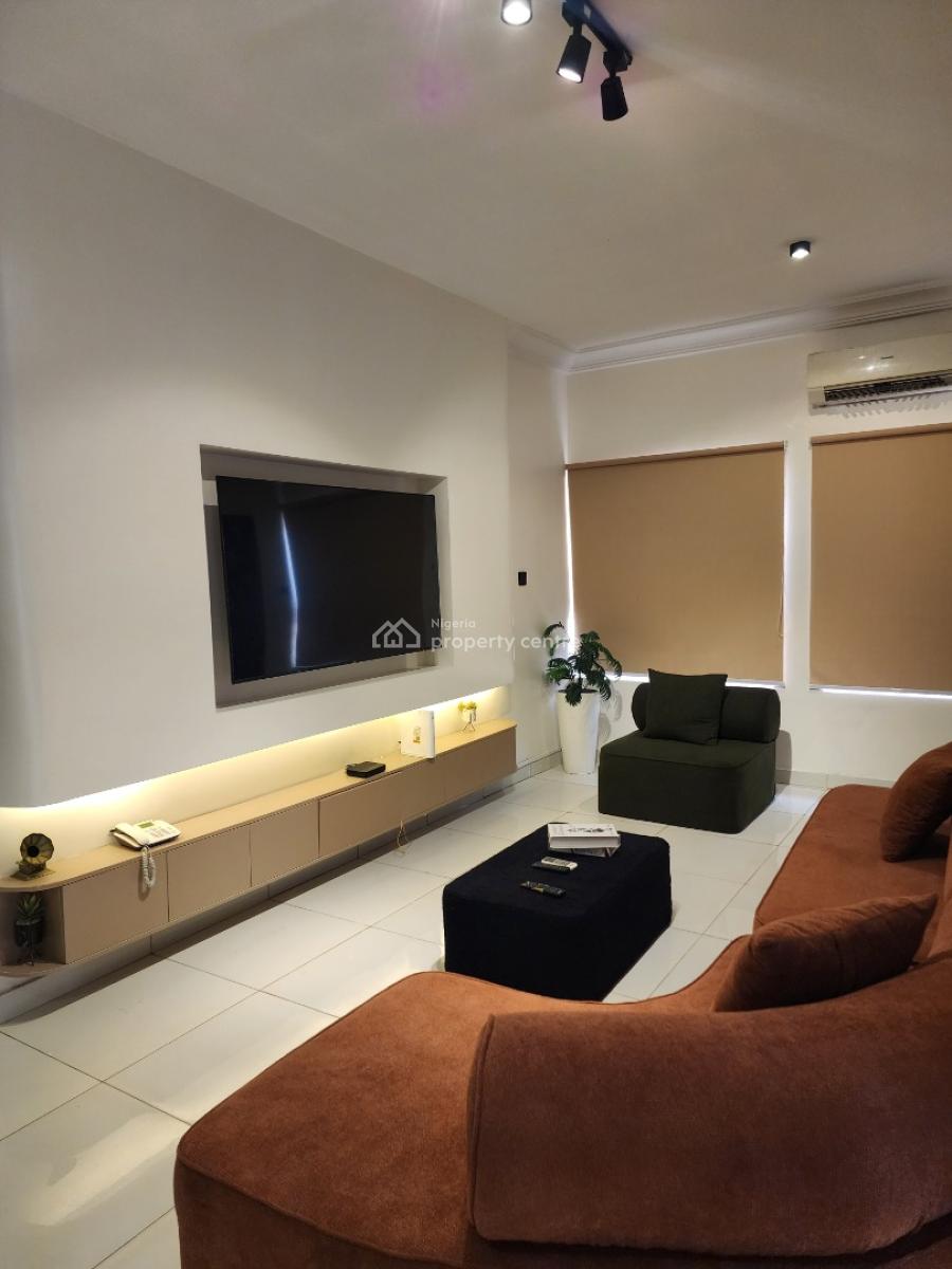 Tastefully Fully Furnished 2bedroom Apartment, Off Admiralty Way, Lekki Phase 1, Lekki, Lagos, Flat / Apartment for Rent