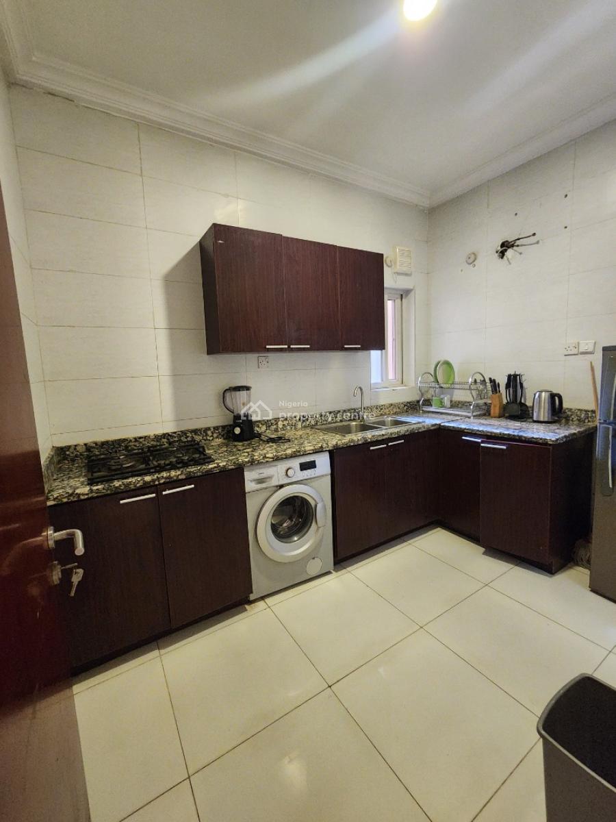 Tastefully Fully Furnished 2bedroom Apartment, Off Admiralty Way, Lekki Phase 1, Lekki, Lagos, Flat / Apartment for Rent