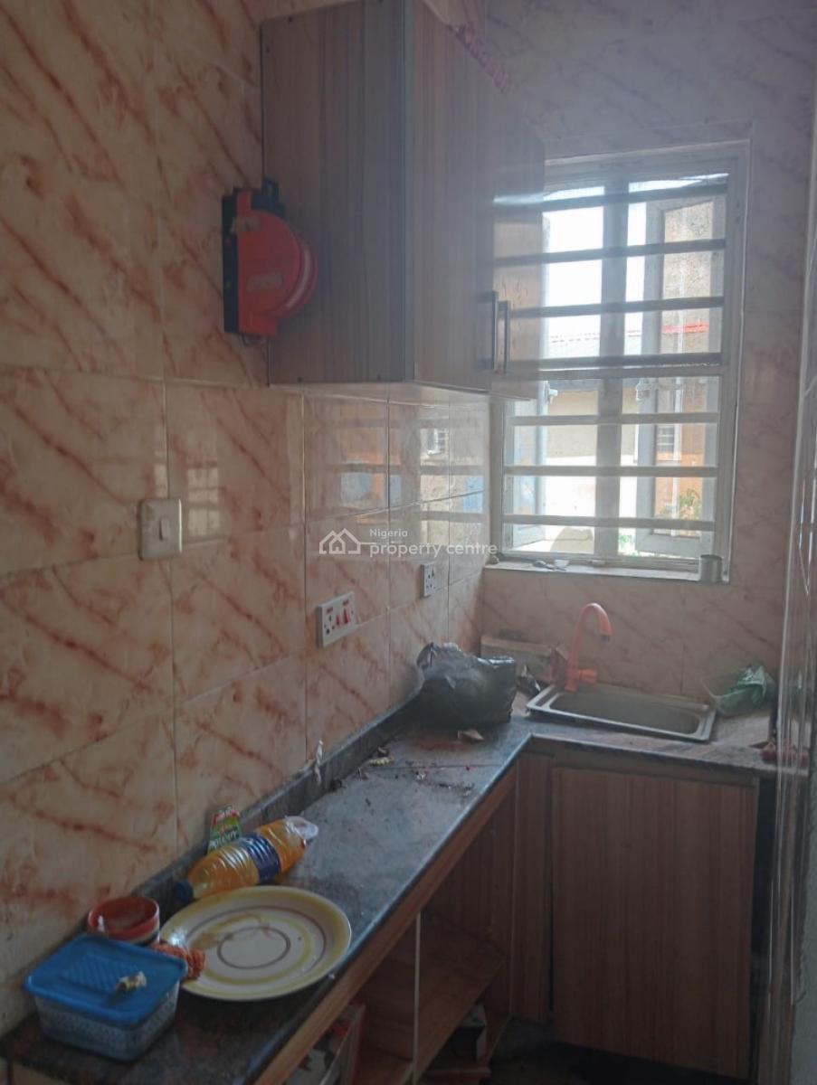 Mini Flat Upstairs Available in a Secured Neighborhood, Jimoh Shobowale Street, Gra Phase 1, Magodo, Lagos, Mini Flat (room and Parlour) for Rent