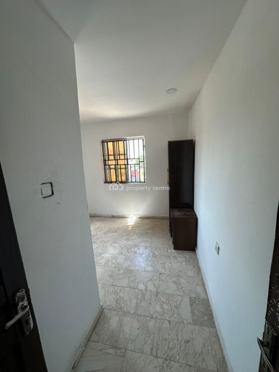 a Spacious One Bedroom Apartment in a Good Environment, 4th Avenue, Gwarinpa, Abuja, Mini Flat (room and Parlour) for Rent