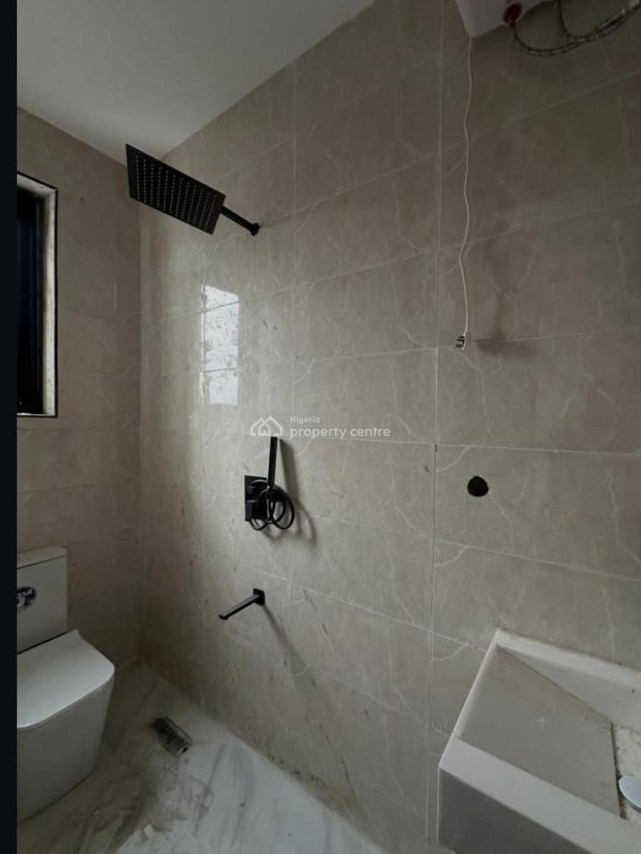 Fully Serviced with Amazing Recreational Facilities, Lekki Phase 1, Lekki, Lagos, Mini Flat (room and Parlour) for Rent