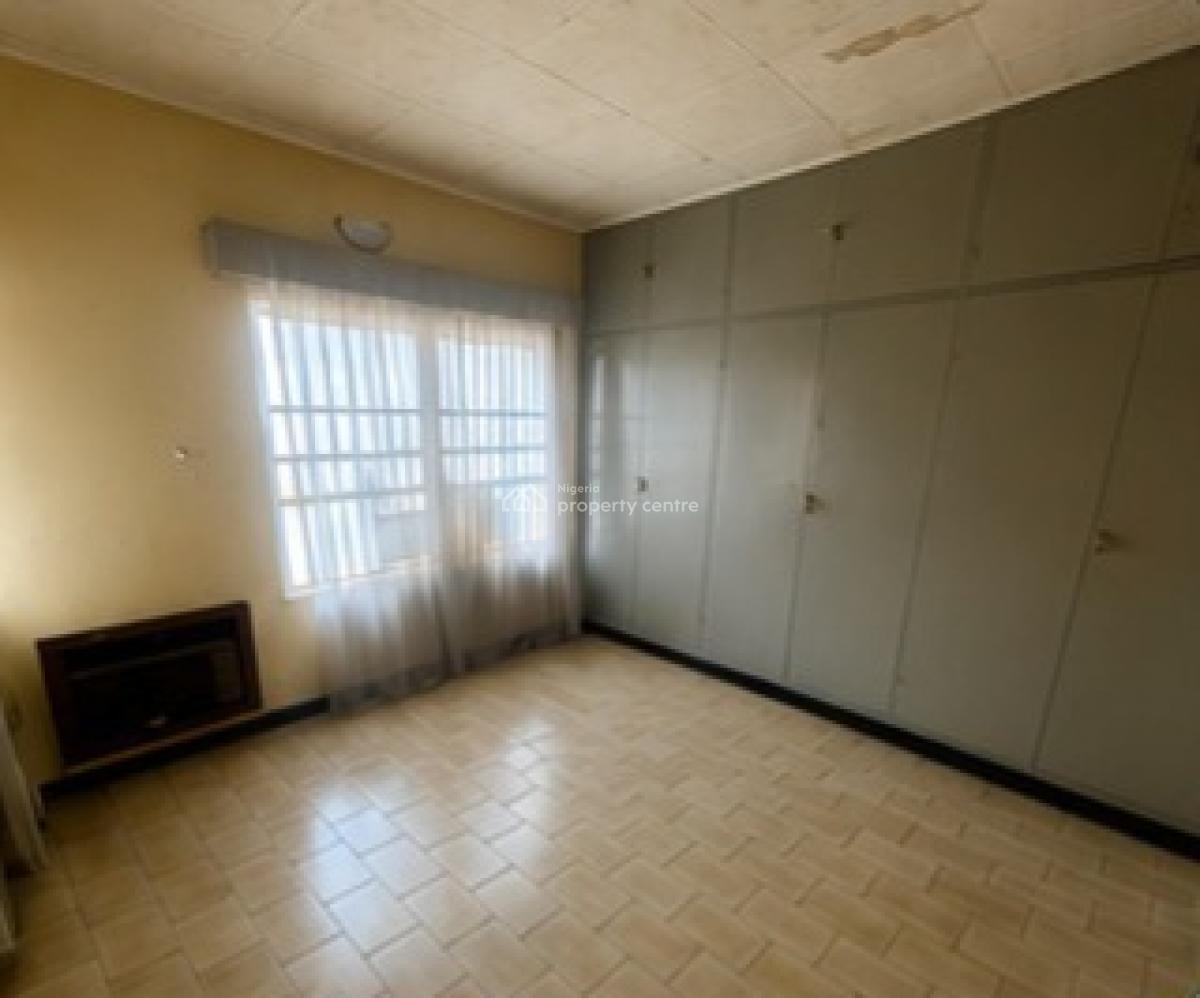 3 Bedroom Detached Bungalow, Off Adeniran Ogunsanya Street, Surulere, Lagos, Detached Bungalow for Rent