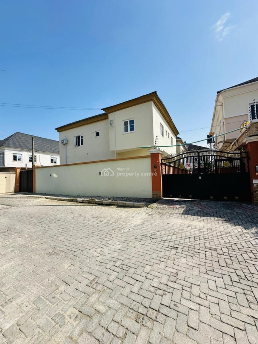 Nicely Finished 5 Bedroom Detached Duplex with Bq, Chevron, Lekki, Lagos, Detached Duplex for Rent