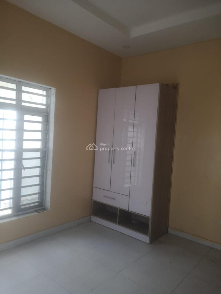 3 Bedroom Flat Ground Floor Very Neat in a Call to Access Estate, Hakeem Dickson Lekki Phase 1 Lagos Nigeria, Lekki Phase 1, Lekki, Lagos, House for Rent