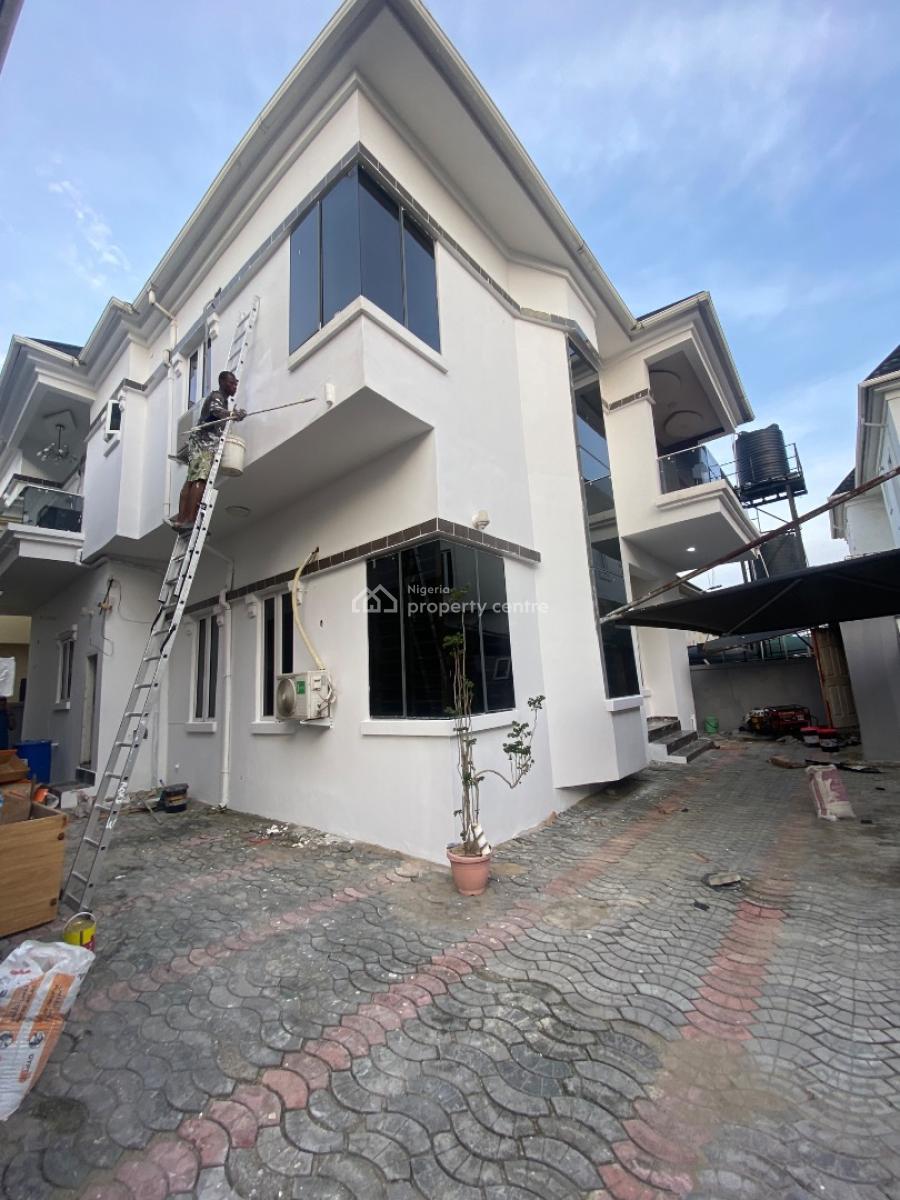Luxury and Very Spacious One Room(upstairs ), Ikota Villa Estate , Mega Chicken, Ikota, Lekki, Lagos, Self Contain (single Rooms) for Rent