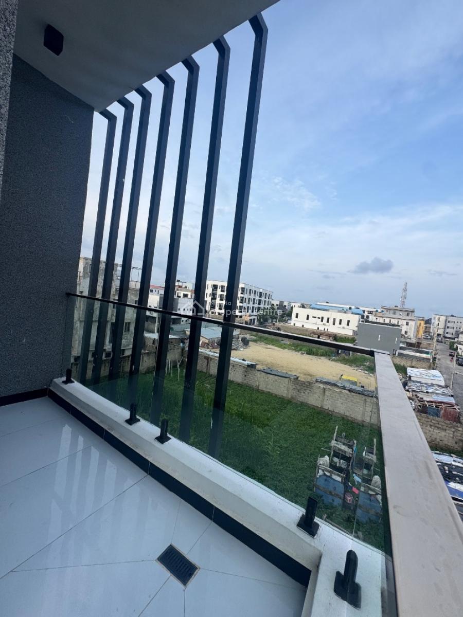 This Property Is in an Secure Estate Top Notch5 Bedrom Duplex with Bq, Ologolo in an Secure Estate 🏡, Lekki, Lagos, Detached Duplex for Sale