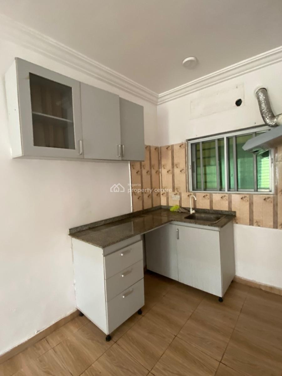 Luxury Mini Flat with Open Plan Kitchen, Chevron Lekki Lagos ( 24hrs Power), Lekki, Lagos, Mini Flat (room and Parlour) for Rent
