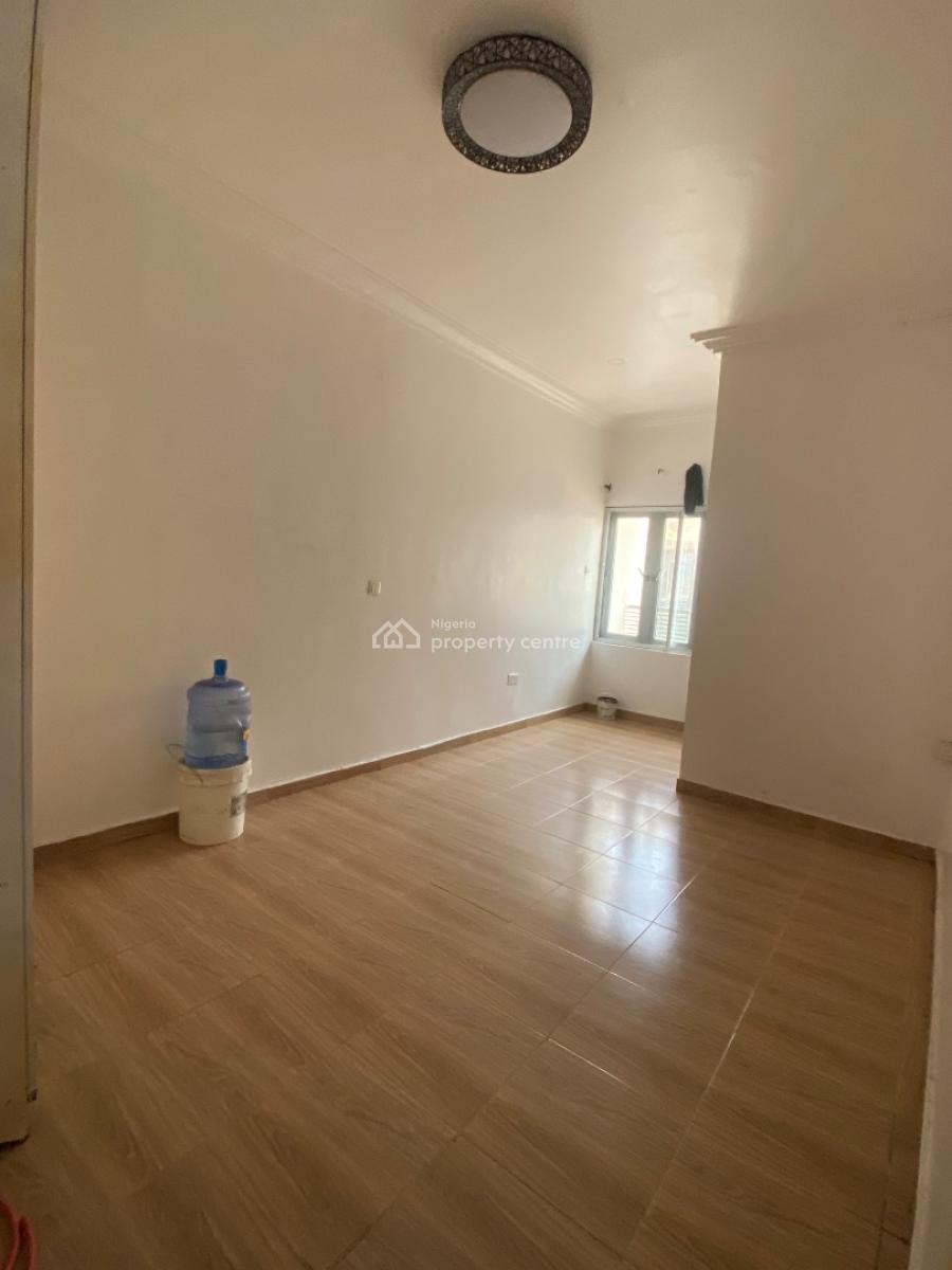 Luxury Mini Flat with Open Plan Kitchen, Chevron Lekki Lagos ( 24hrs Power), Lekki, Lagos, Mini Flat (room and Parlour) for Rent