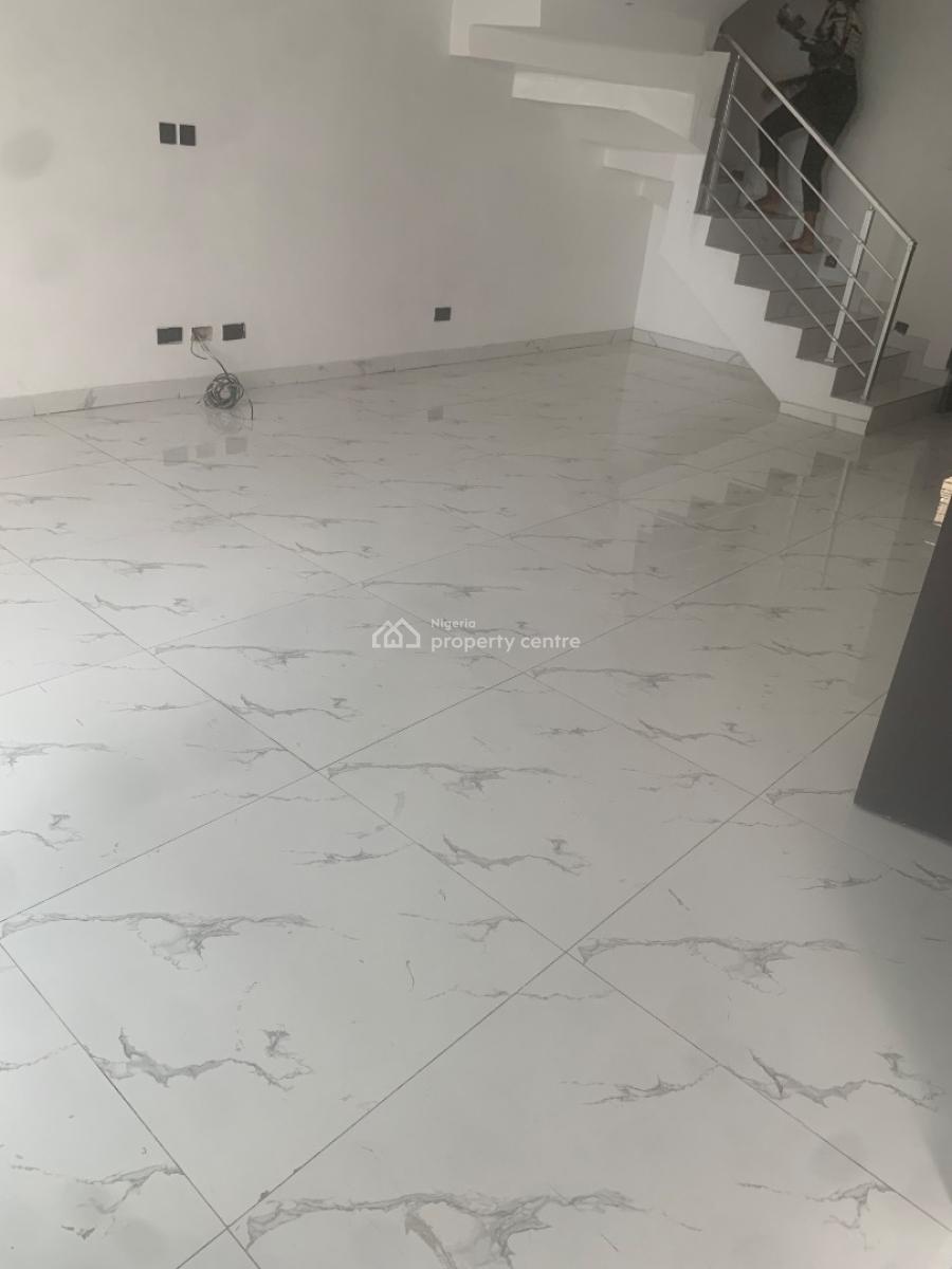 4 Bedroom Duplex Self Compound, Haris Drive, Lekki Phase 2, Lekki, Lagos, House for Sale