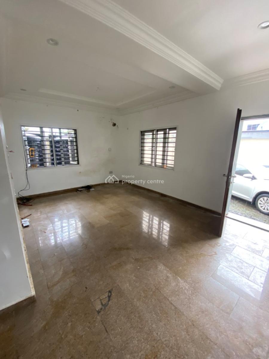 Self Serviced 2 Bedroom Apartment in Lekki Phase 1, Marwa Lekki Right, Lekki Phase 1, Lekki, Lagos, Flat / Apartment for Rent