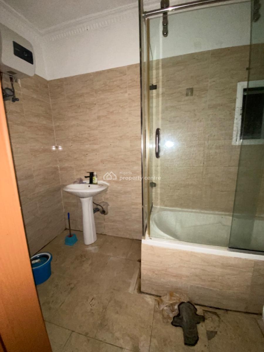 Self Serviced 2 Bedroom Apartment in Lekki Phase 1, Marwa Lekki Right, Lekki Phase 1, Lekki, Lagos, Flat / Apartment for Rent