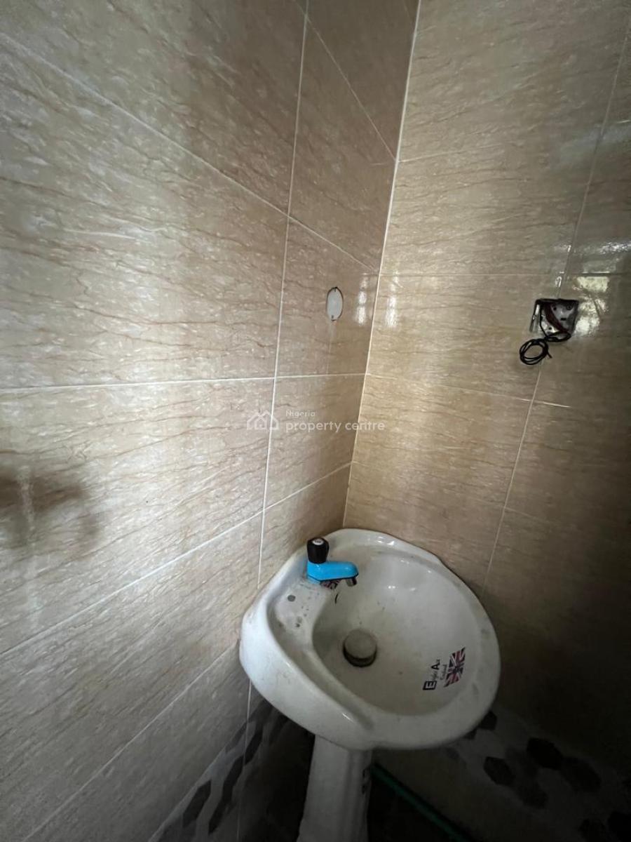 a Lovely Self-contained Apartment, Orchid Road, Lekki, Lagos, Self Contain (single Rooms) for Rent