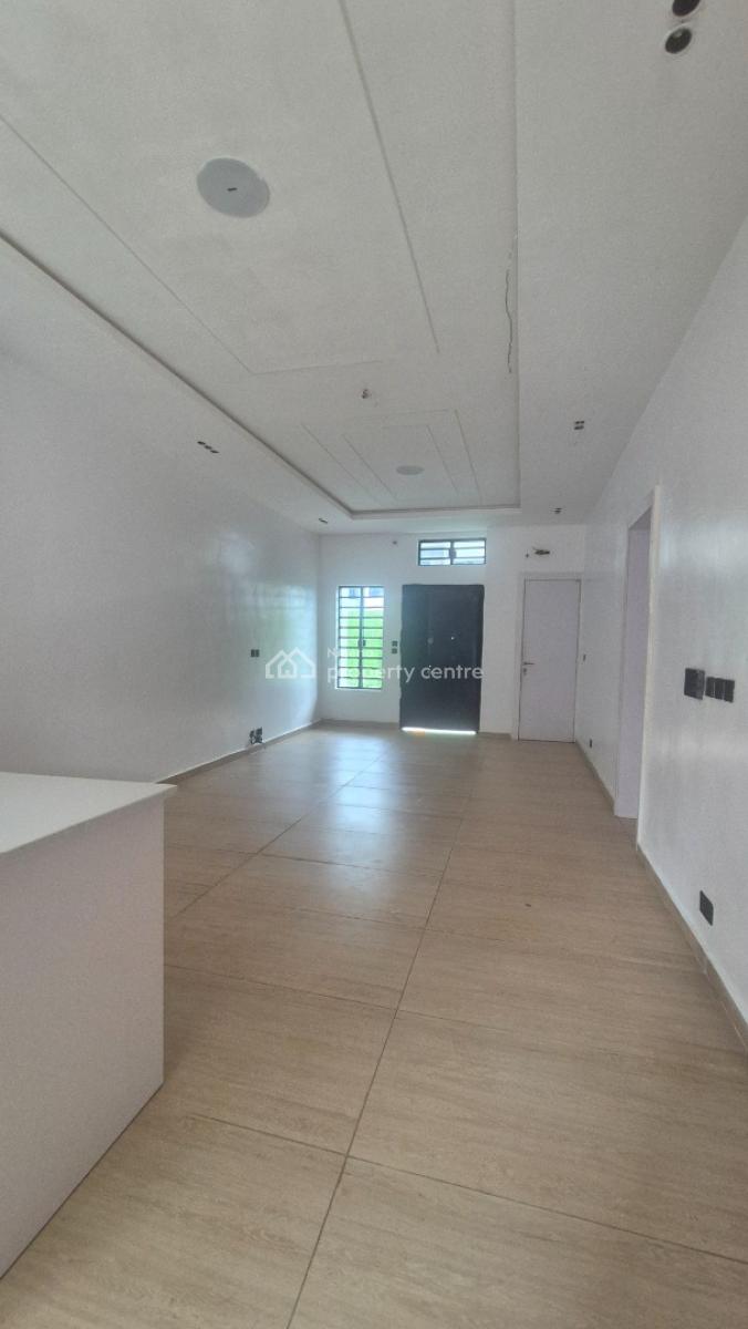 Direct Luxurious 2 Bedroom Apartment with Swim/pool, Gym in Gra Ikeja, Off Ayoola Coker Street Gra Ikeja, Ikeja Gra, Ikeja, Lagos, Flat / Apartment for Sale