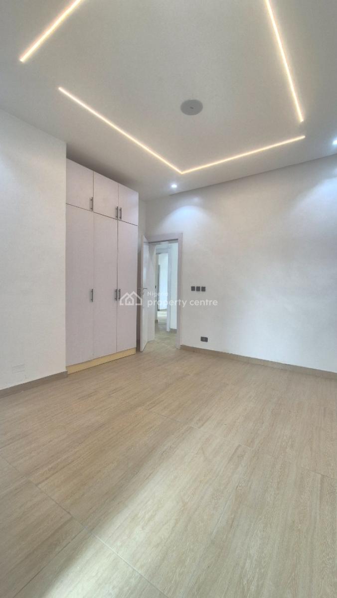 Direct Luxurious 2 Bedroom Apartment with Swim/pool, Gym in Gra Ikeja, Off Ayoola Coker Street Gra Ikeja, Ikeja Gra, Ikeja, Lagos, Flat / Apartment for Sale