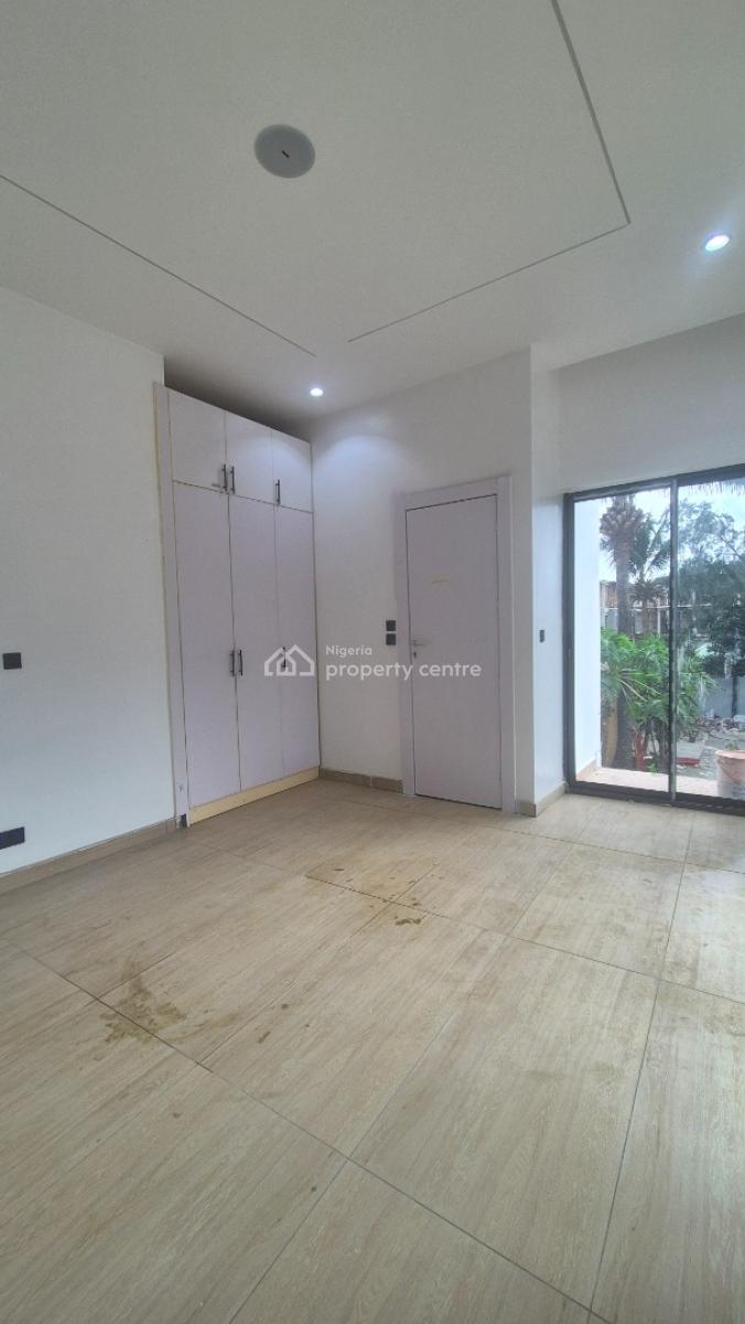 Luxurious 3 Bedroom Apartment with a Room Bq, Swim/pool, Gym, Elevator, Off Ladoke Akintola Street, Ikeja Gra, Ikeja, Lagos, Flat / Apartment for Sale