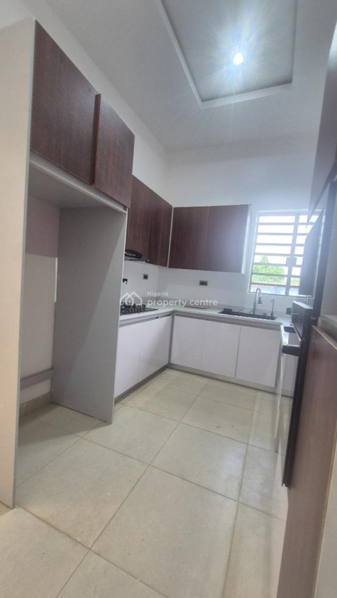 Luxurious 3 Bedroom Apartment with a Room Bq, Swim/pool, Gym, Elevator, Off Ladoke Akintola Street, Ikeja Gra, Ikeja, Lagos, Flat / Apartment for Sale