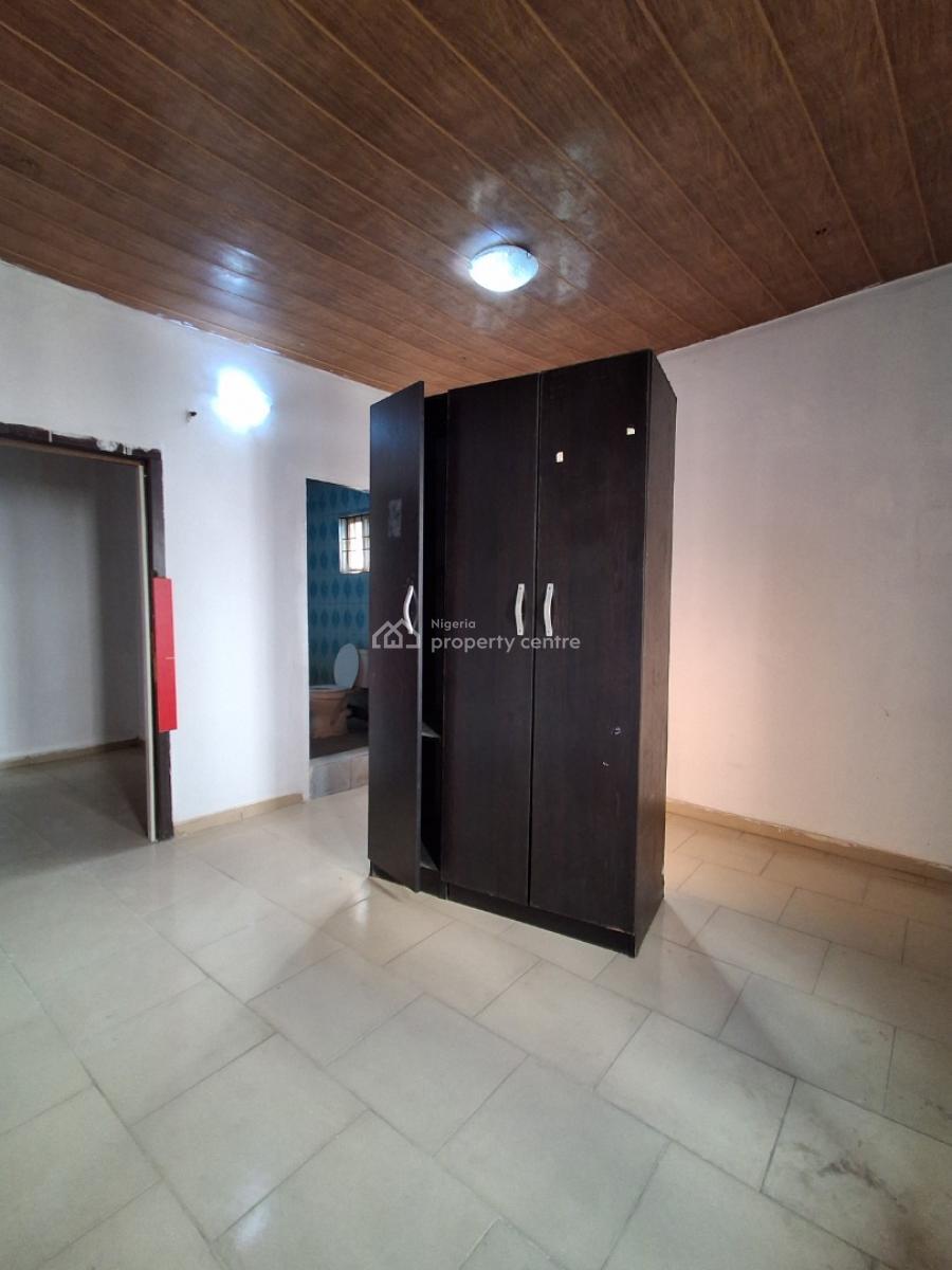 2 Bedroom Upstairs, Badore, Ajah, Lagos, House for Rent