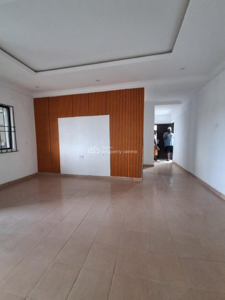 2 Bedrooms, Upstairs, in an Estate, Badore, Ajah, Lagos, House for Rent