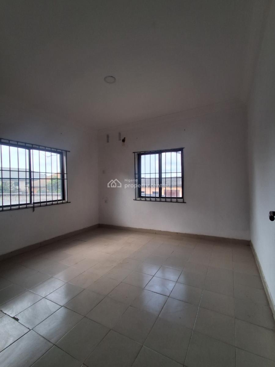 2 Bedrooms, Upstairs, in an Estate, Badore, Ajah, Lagos, House for Rent