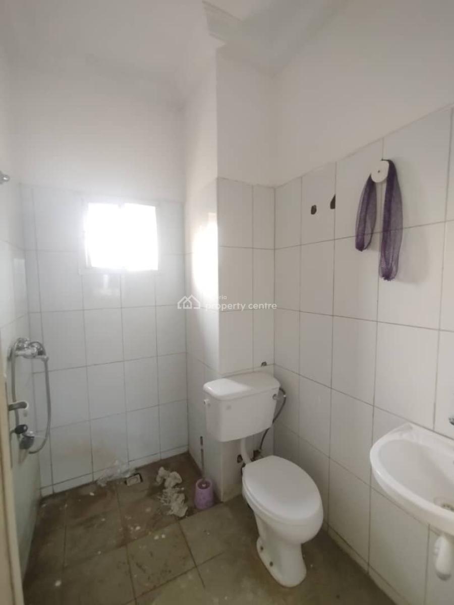 a Well Renovated 3 Bedroom Flat., Katampe (main), Katampe, Abuja, Flat / Apartment for Rent