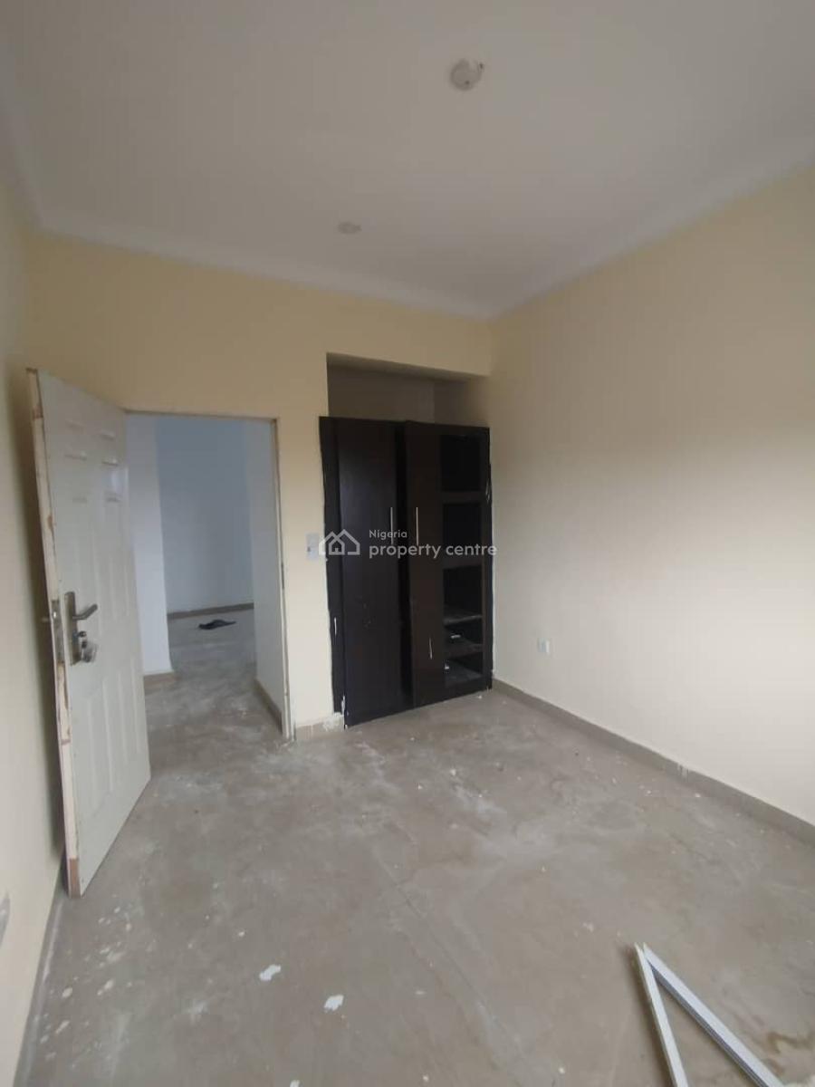 a Well Renovated 3 Bedroom Flat., Katampe (main), Katampe, Abuja, Flat / Apartment for Rent