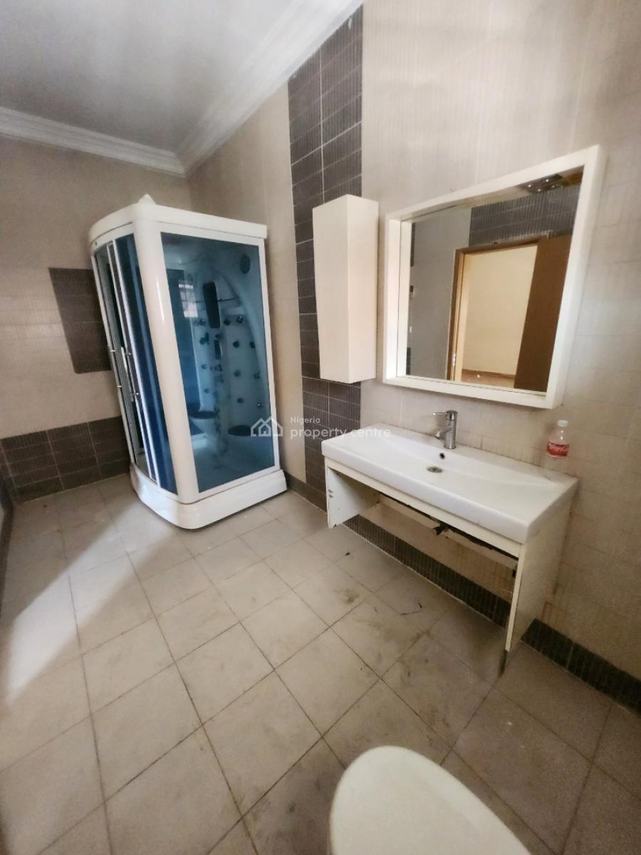 Nice 3bedroom Terrace Duplex with Bq, Pay & Packin, Maitama Main,tarred Rd, Maitama District, Abuja, Detached Duplex for Rent