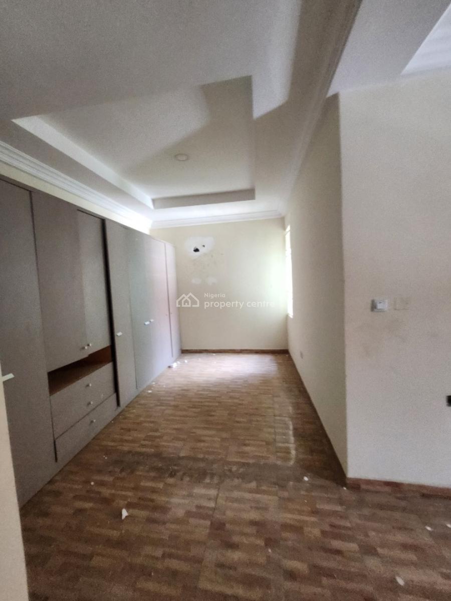 Nice 3bedroom Terrace Duplex with Bq, Pay & Packin, Maitama Main,tarred Rd, Maitama District, Abuja, Detached Duplex for Rent