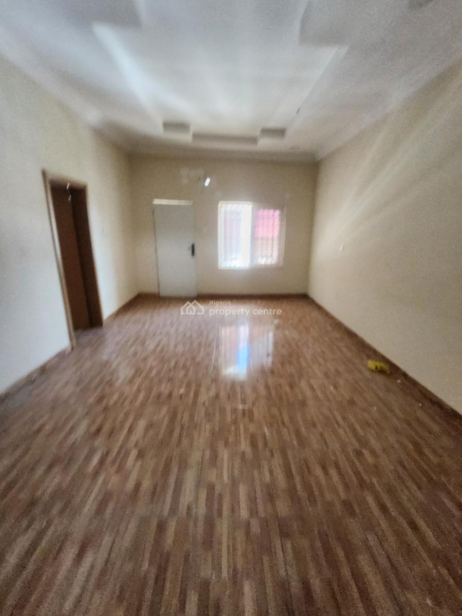 Nice 3bedroom Terrace Duplex with Bq, Pay & Packin, Maitama Main,tarred Rd, Maitama District, Abuja, Detached Duplex for Rent