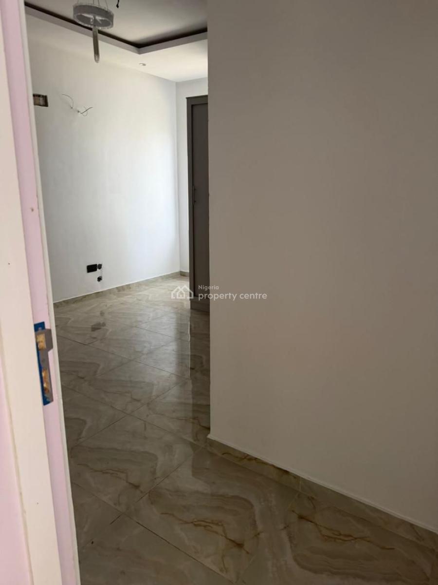 Partly Furnished, Spacious 2bedroom Apartment Osborne Foreshore Phase2, Osborne Foreshore Phase 2, Ikoyi, Lagos, Flat / Apartment for Rent