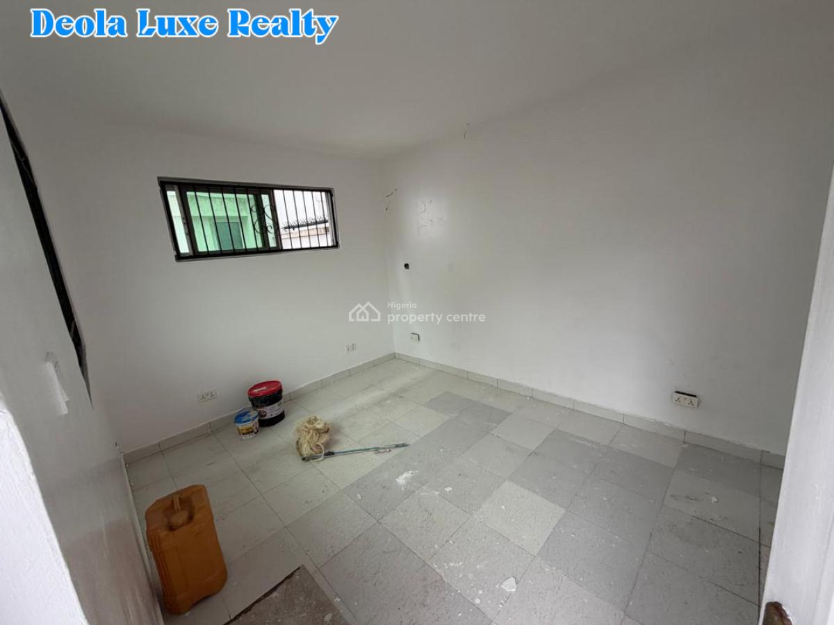 Spacious Commercial Space Directly Facing a High-traffic Road, Close to Prince Ebeano on Road 14 on Road 14, Lekki Phase 1, Lekki, Lagos, Shop for Rent