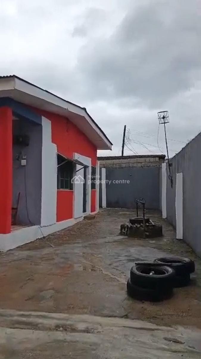 4 Units 3 Bedroom Flats and  2 Units of 2 Bedroom 1 Bedroom Apartment, Ikotun Road, Alimosho, Lagos, House for Sale