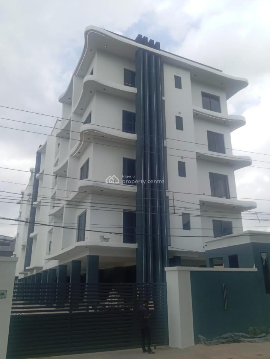 Luxury 3 Bedroom Apartment with Bq , Swimming, Ikeja Gra, Ikeja, Lagos, Flat / Apartment for Sale